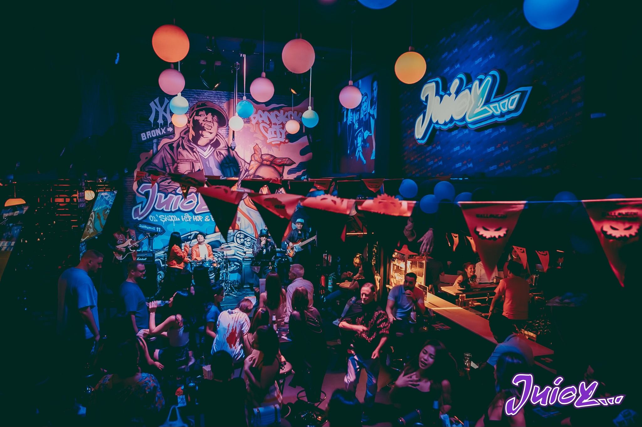 Juicy Club Bangkok