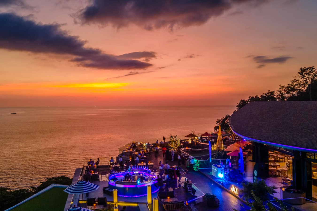 Malika Sky Bar by Kalima Resort